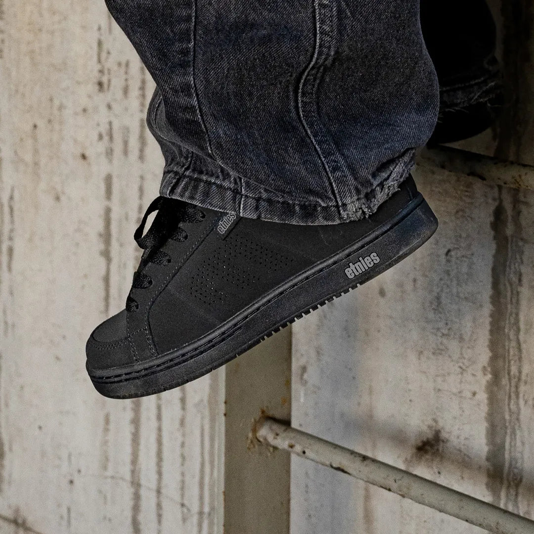 Etnies Essential - Kingpin black/dirty wash - skate shoes