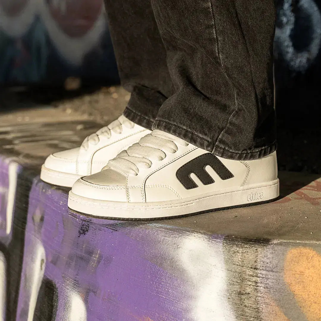 Etnies Customer Favorite - Kingpin 2K Classic Skate Shoes - skateboarding