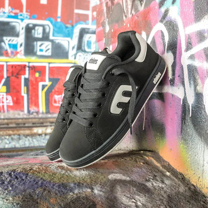 Etnies Featured - Callicut Skate Low-Top Shoe - men's shoes