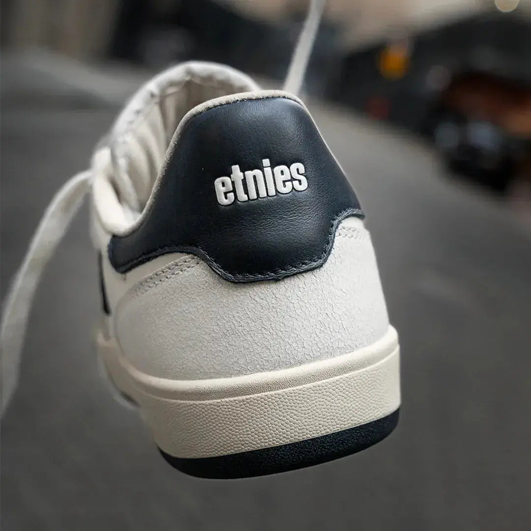 Etnies Classic - Emerson Skate Low-Top Shoe  - skateboarding