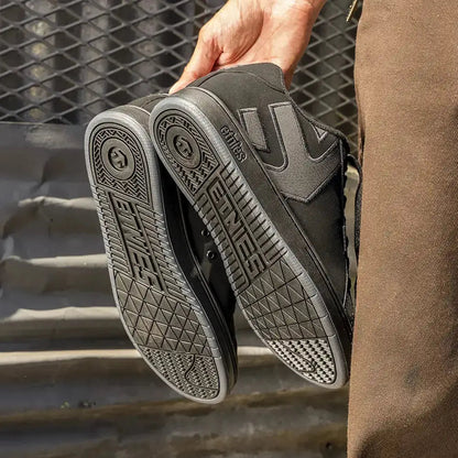 Etnies Smart Buy - Black Suede Skate Shoes – Fader  US