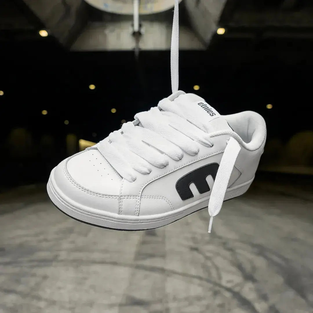 Etnies Customer Favorite - Kingpin 2K Classic Skate Shoes - skateboarding
