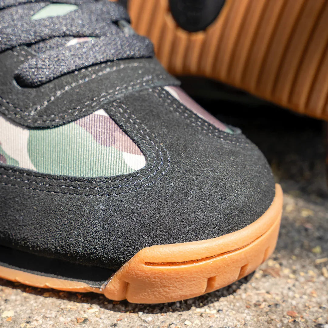 Etnies Premium - Black Suede Low-Top Skate Shoes – Locut 2K