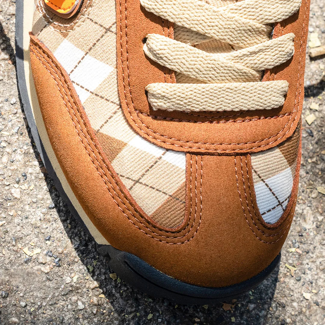 Etnies Latest - Brown Suede Low-Top Skate Shoes – Locut 2K