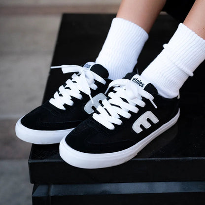 Etnies Trending - Black Vulcanized Skate Shoes – Locut Vulc