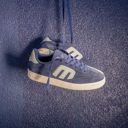 Etnies Sale - Locut black/white/gum - skate shoes