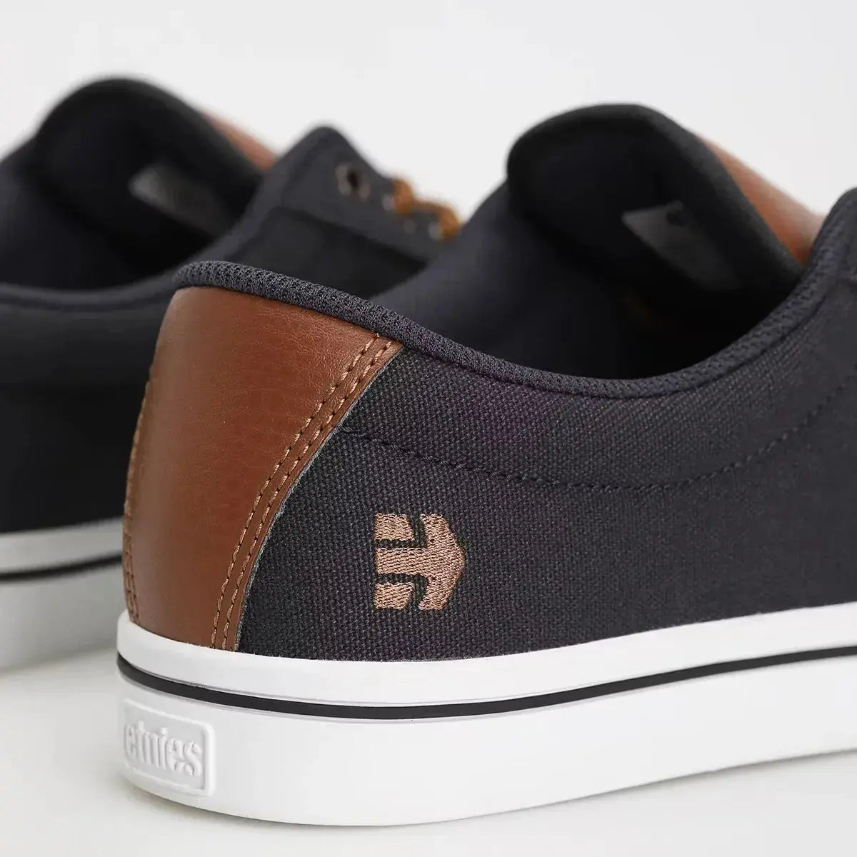 Etnies New - Jameson 2 Eco navy/tan/white - skate shoes
