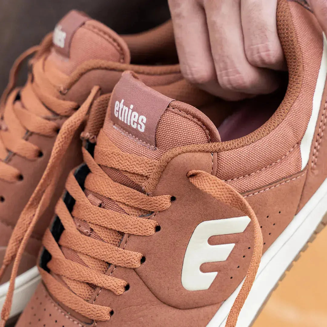 Etnies Discount - Marana Michelin Skate Low-Top Shoe