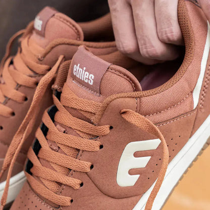 Etnies Discount - Marana Michelin Skate Low-Top Shoe