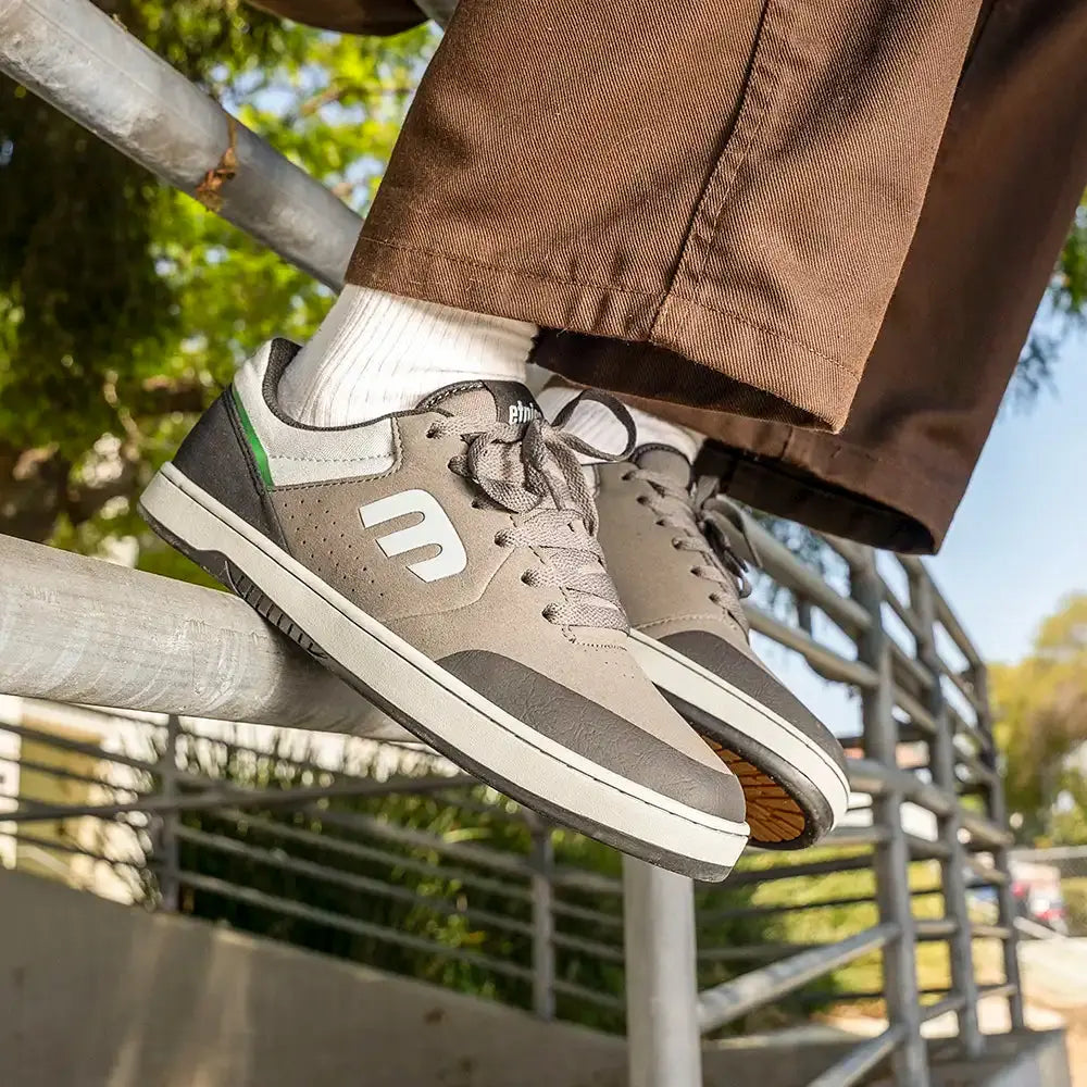 Etnies Essential - Marana Michelin Low - Top Shoe Grey Black