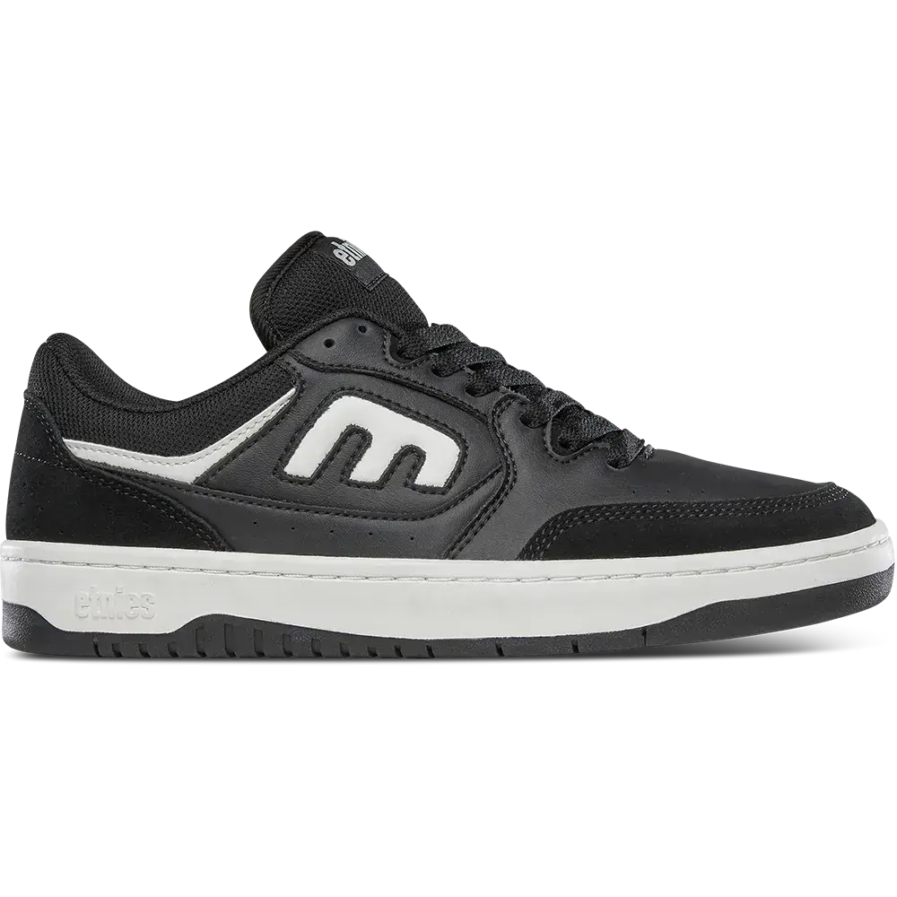 Etnies Classic - Loot Skate Low-Top Shoe - Skateboarding
