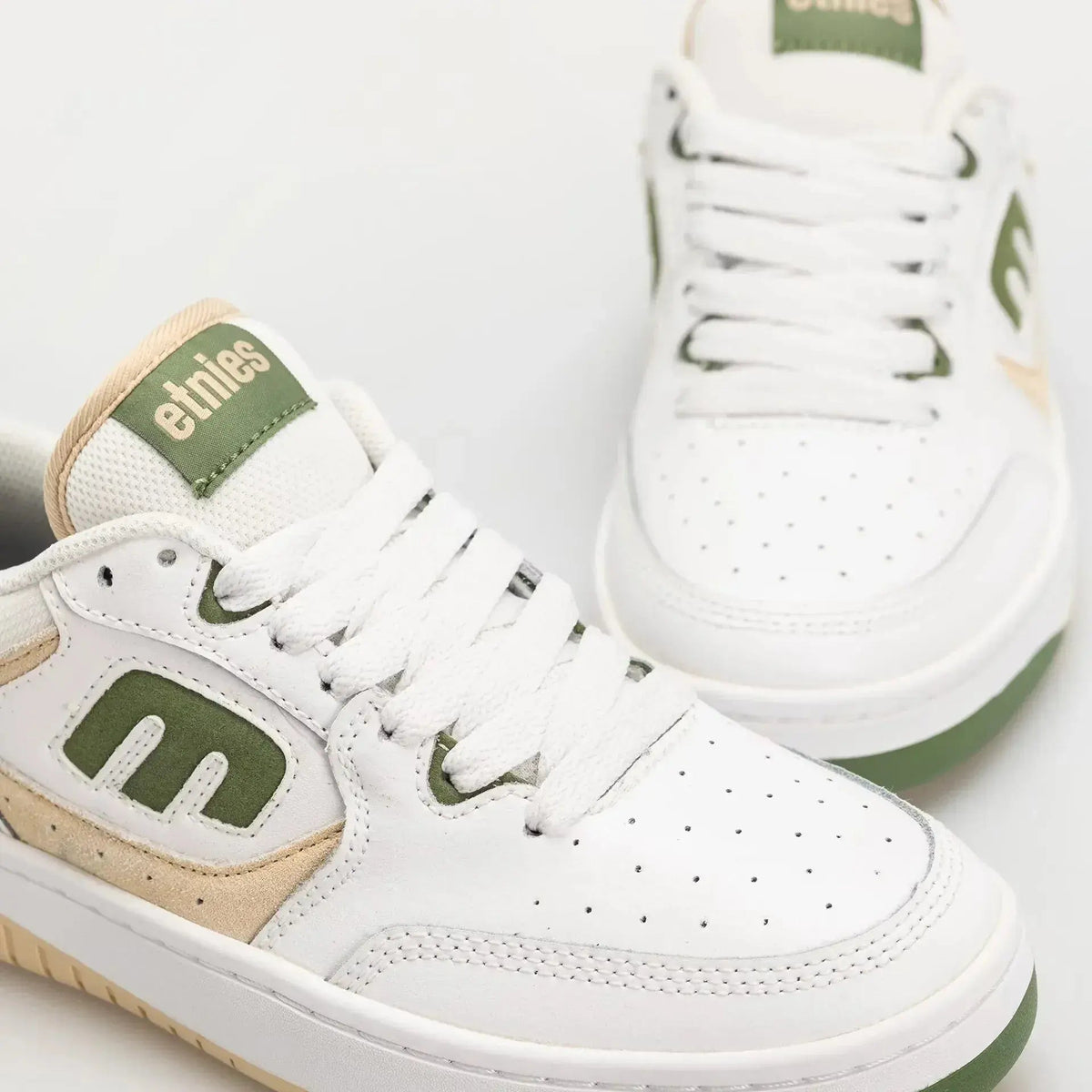 Etnies Trusted - Loot Low - Top Skate Shoe White Green