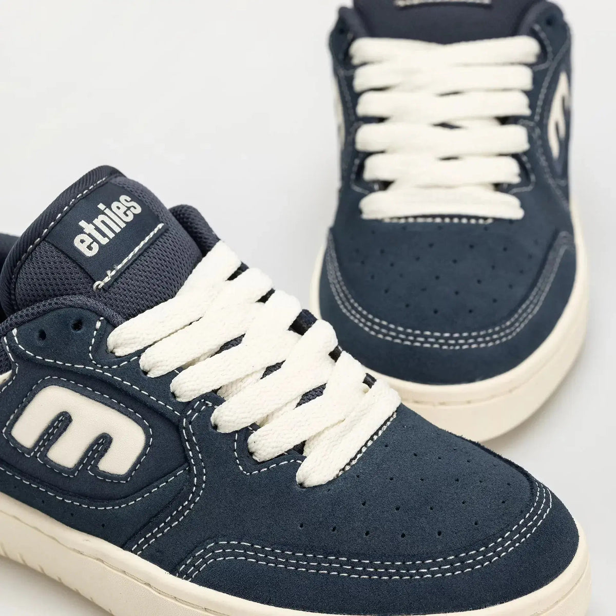 Etnies Latest - Loot Low - Top Skate Shoe Navy White