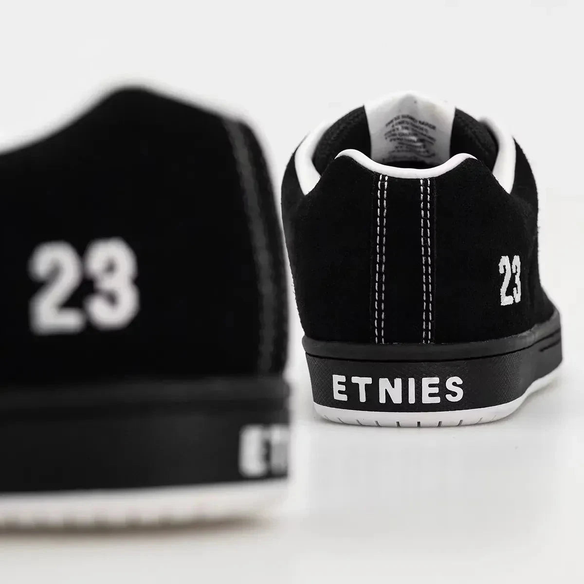 Etnies Latest - Sal 23 black/white - skate shoes